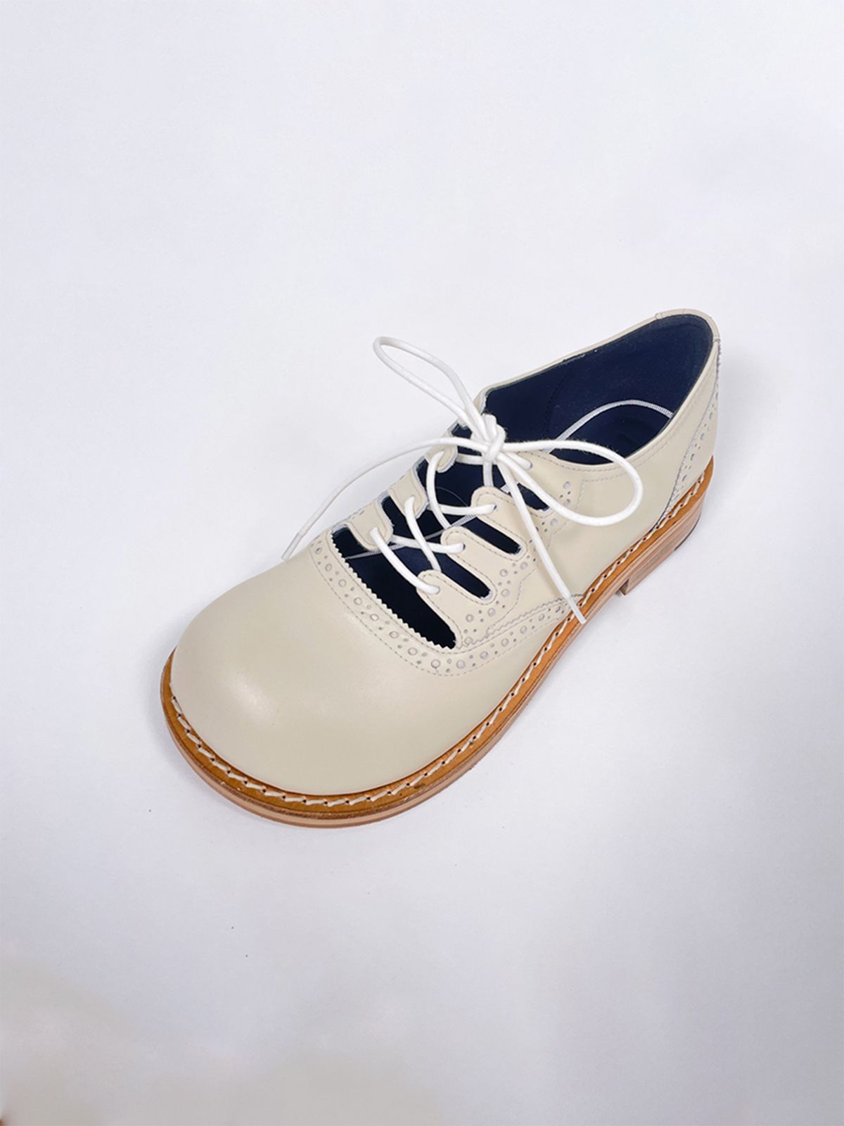 히푸(hippu) Gillie Shoes Women [Ivory]