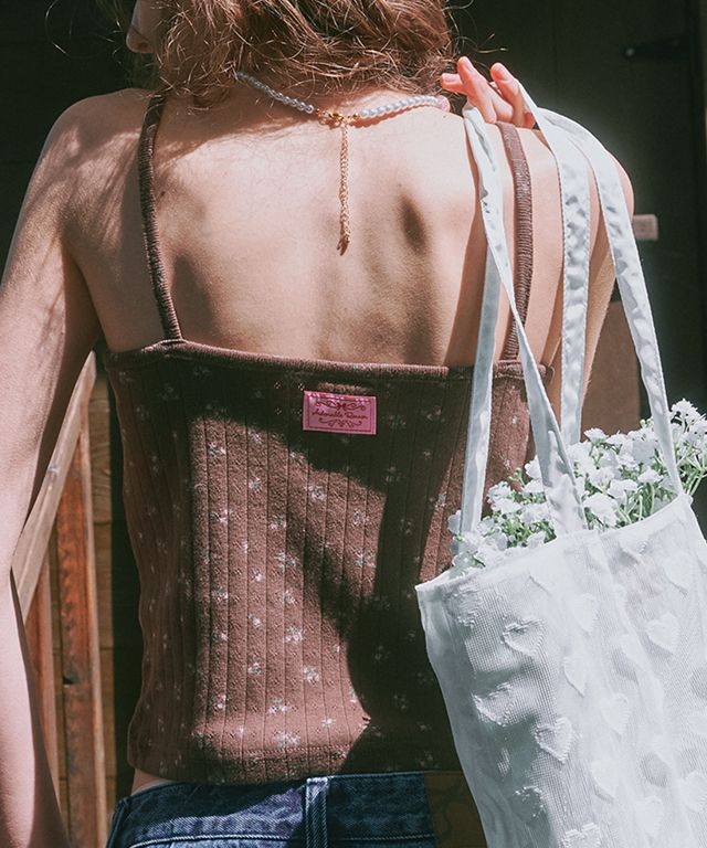 MUSINSA | RONRON HEART BUTTON GOLGI SLEEVELESS EYELET BROWN