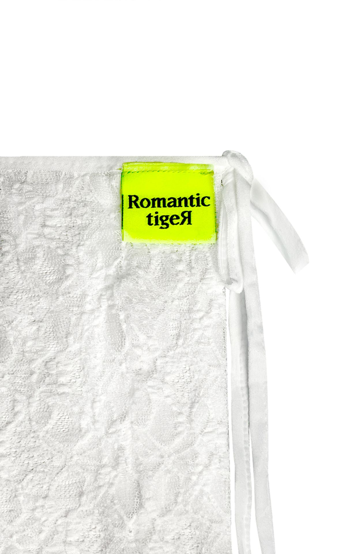 로맨틱타이거(ROMANTIC TIGER) lace tied ribbon knee high stockings (white)
