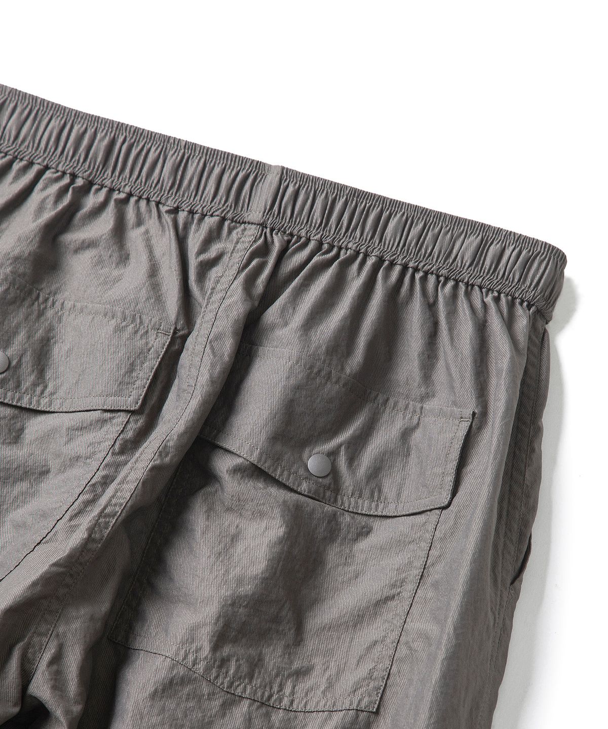 에스파이(ESFAI) GLOSSY EASY PANTS (OLIVE GREY)