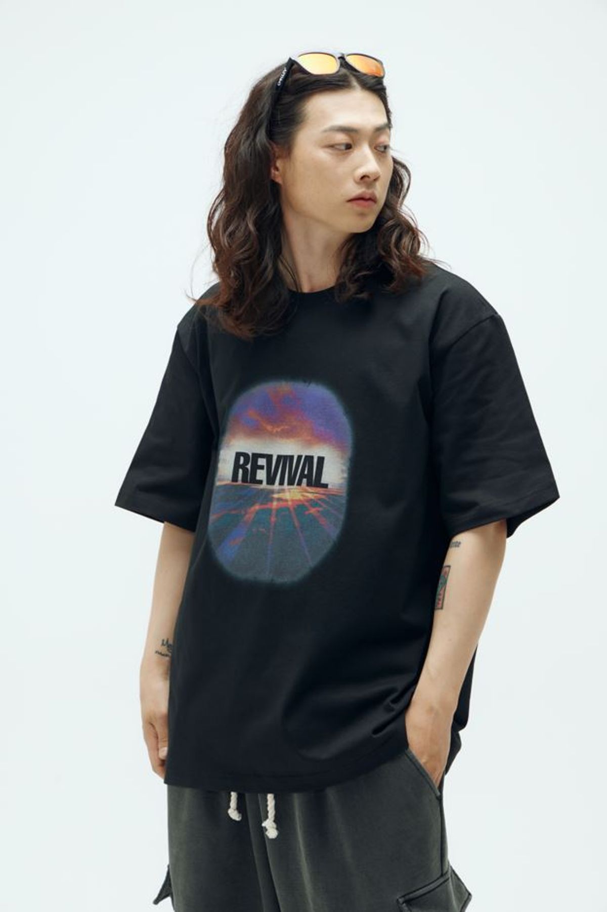 필이너프(FEELENUFF) [PRIMATE X FEELENUFF] REVIVAL TEE BLACK