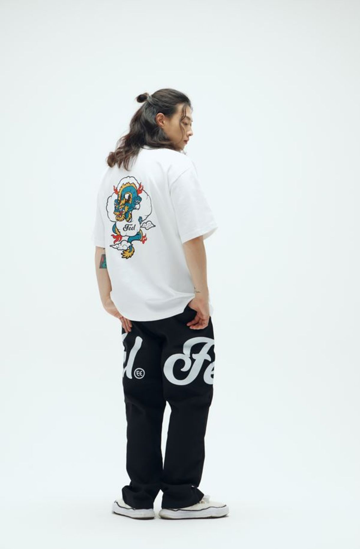 필이너프(FEELENUFF) BLUE DRAGON TEE / WHITE