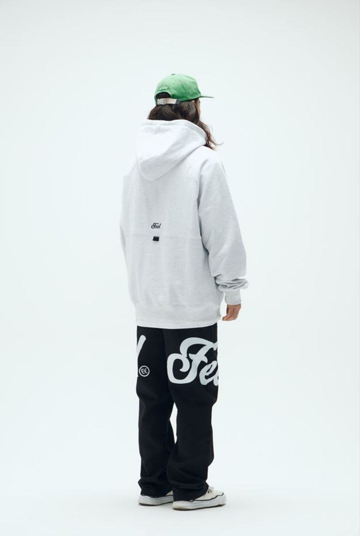 필이너프(FEELENUFF) EUPHORIA HOODIE ASHGRAY