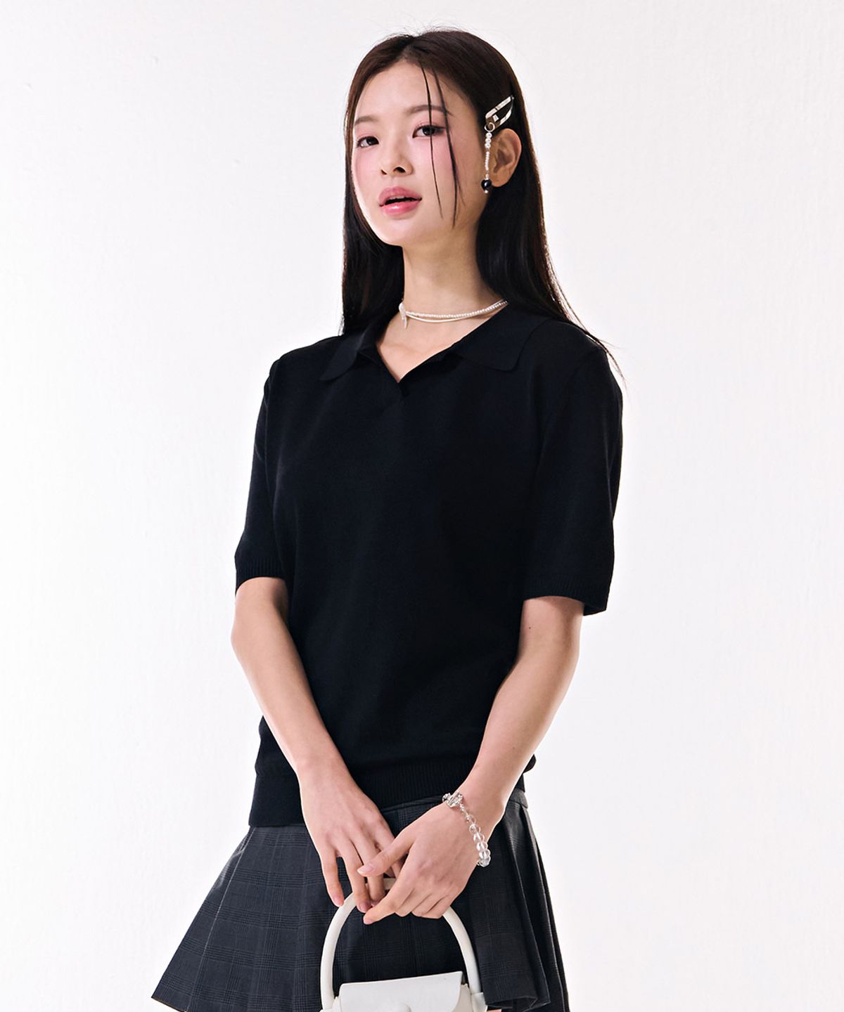체이스컬트(CHASECULT) 여성 배색 오픈 카라 반팔 스웨터-DBRG5671D03