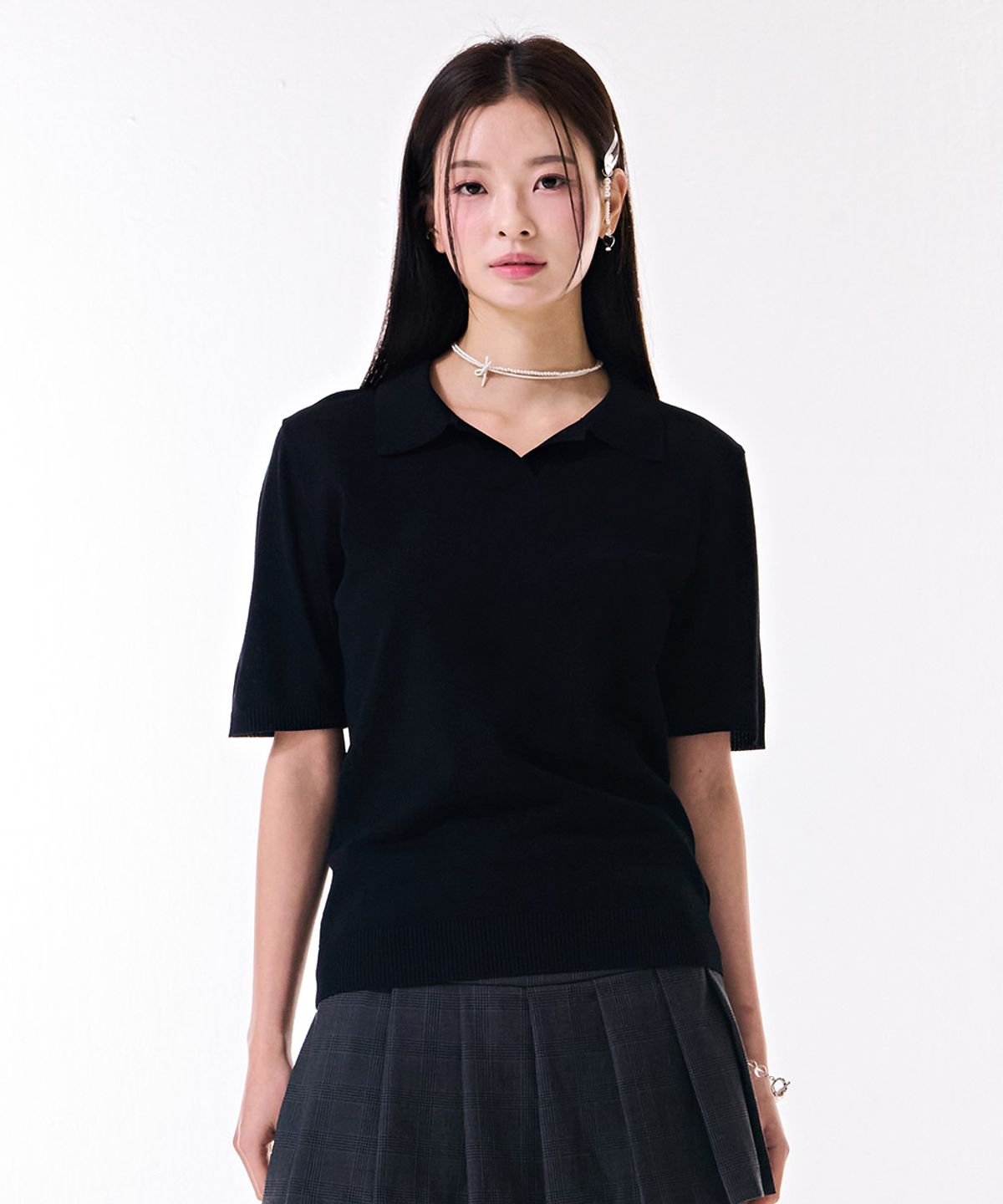 체이스컬트(CHASECULT) 여성 배색 오픈 카라 반팔 스웨터-DBRG5671D03