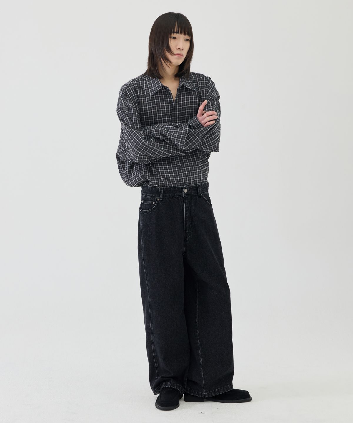 이스트서비스샵(eastserviceshop) Vintage Washed Curved Denim - Black