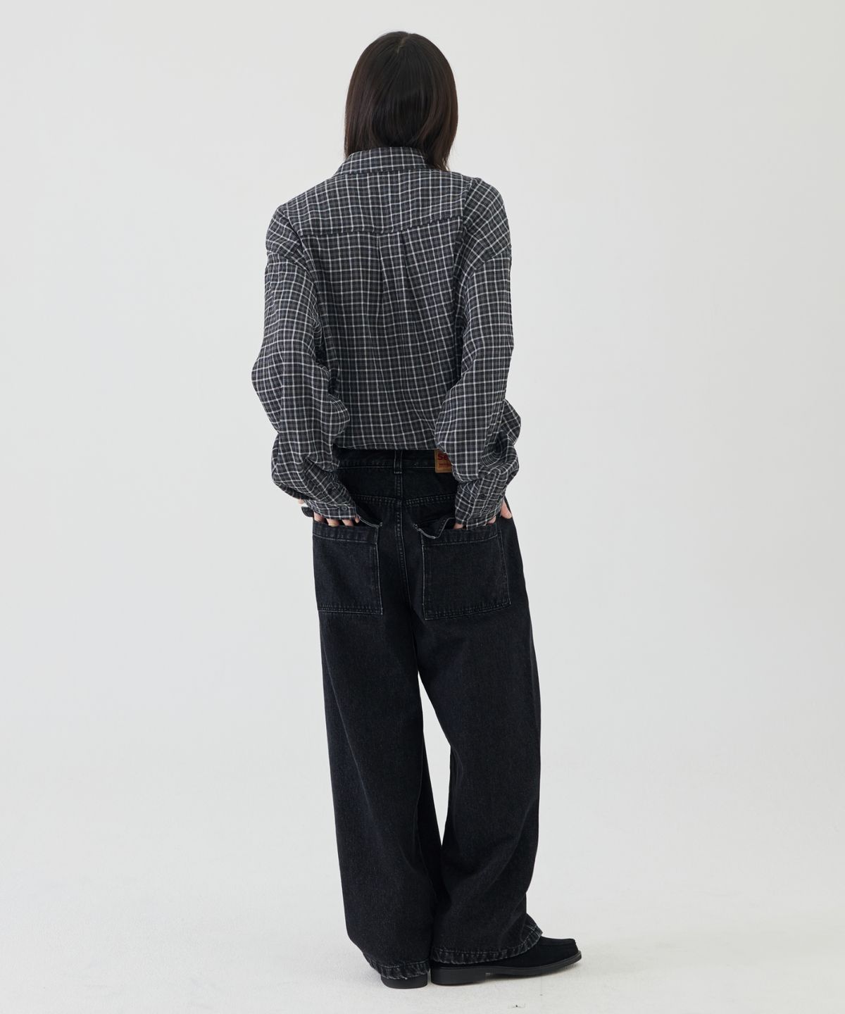 이스트서비스샵(eastserviceshop) Vintage Washed Curved Denim - Black