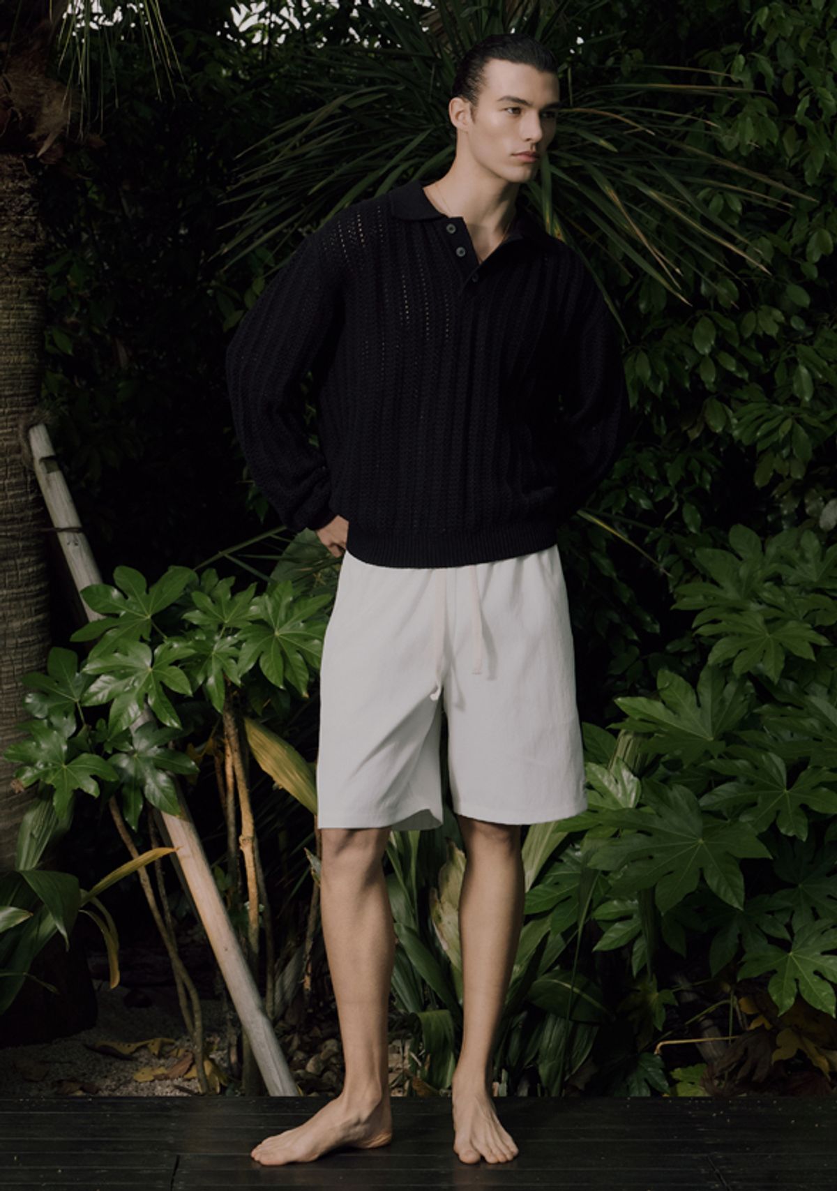 세비지(SAVAGE) Crochet Knit Pullover - Black