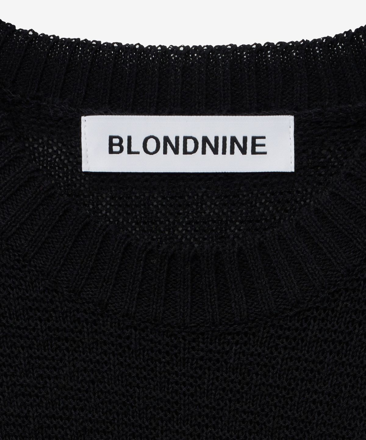 블론드나인(BLOND9) 소프트 크롭 라운드 반팔 니트_블랙