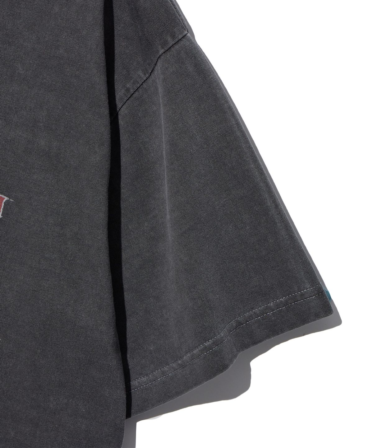 디스펑트(DYSFUNCT) DREAM CATCHER PIGMENT T-SHIRT (CHARCOAL RED)