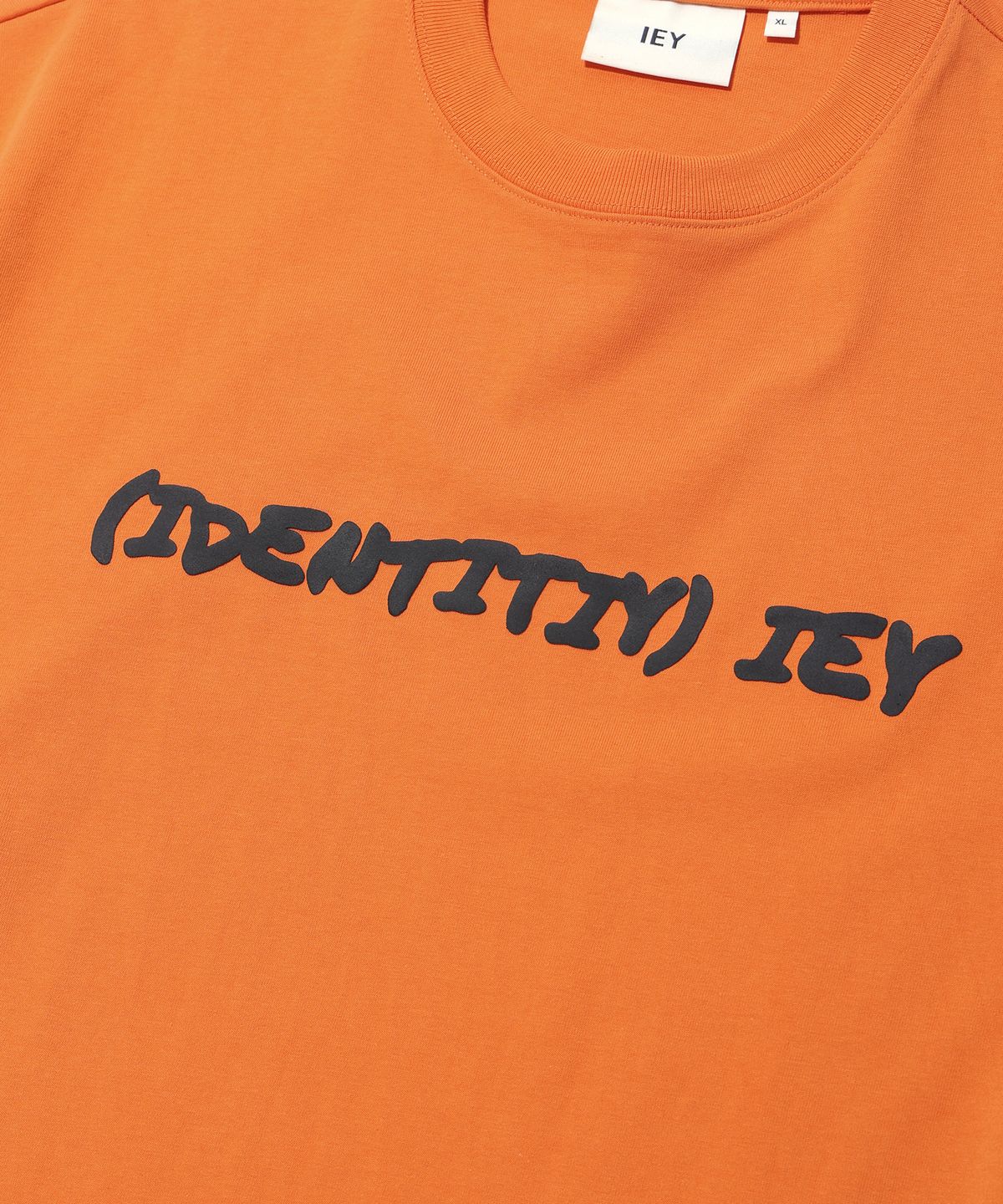 이에이(IEY) CALLI LOGO T-SHIRT Orange - 사이즈 & 후기 | 무신사
