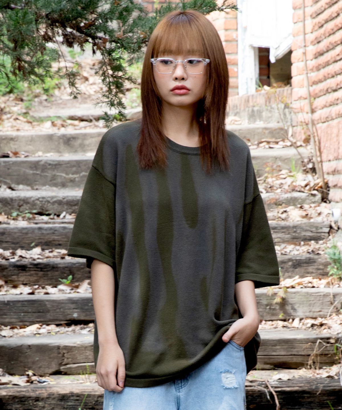 엑스톤즈(XTONZ) XTK098 플로우 라운드 반팔 니트 (KHAKI)