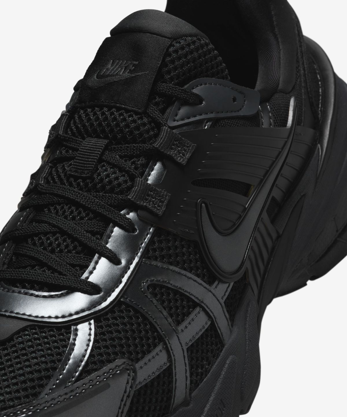 나이키(NIKE) V2K 런 M - 블랙:앤트럴사이트:다크 스모크:그레이 / HJ4497-001