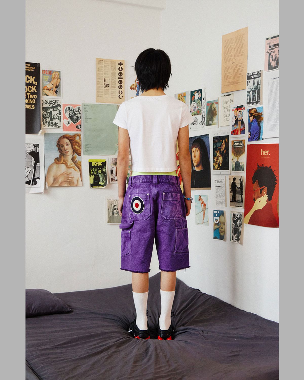 더뮤지엄비지터(THEMUSEUMVISITOR) CAT PRINTED DYEING SHORTS (PURPLE)