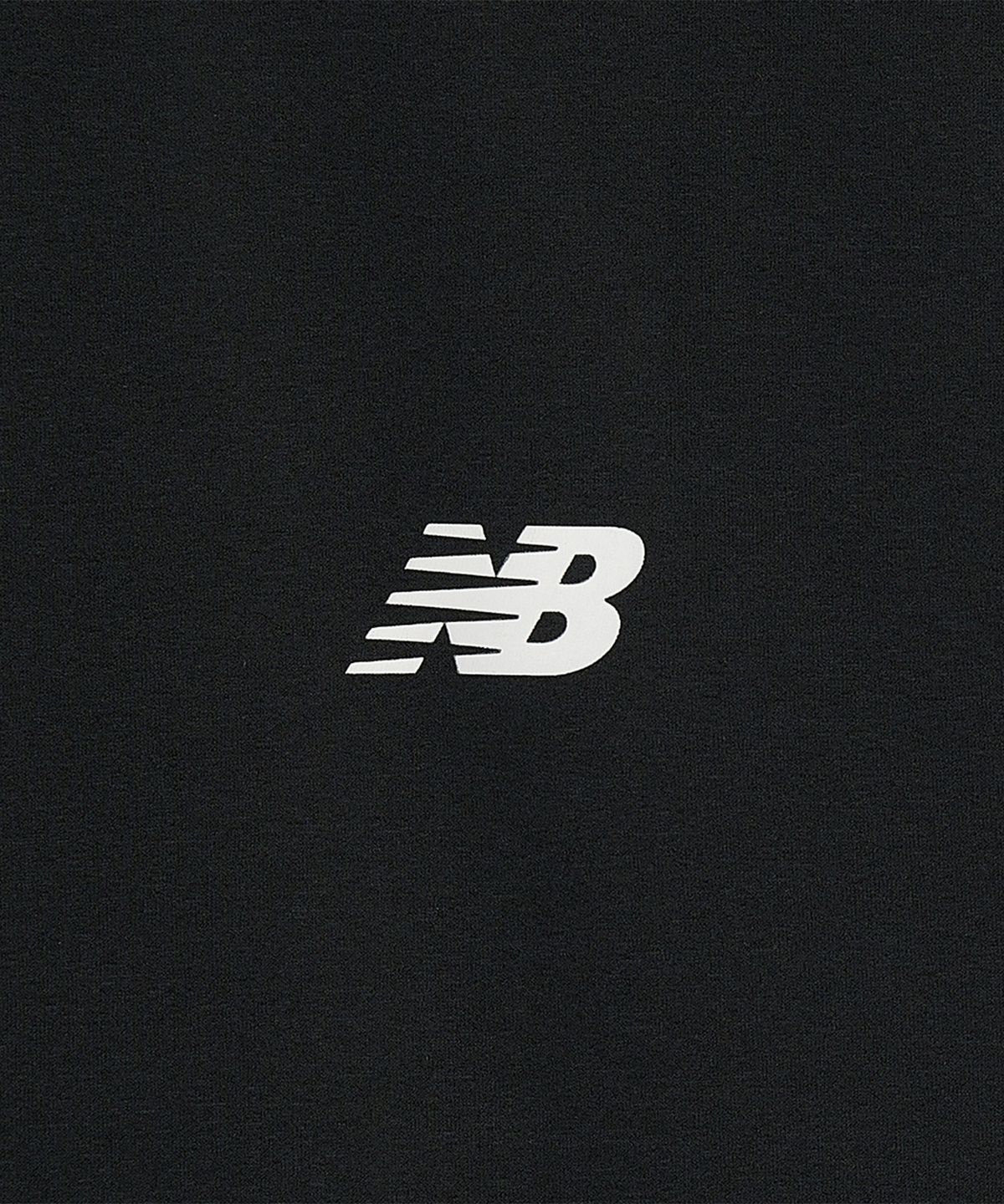 뉴발란스(NEW BALANCE) NBNEGCO210 / UNI FROZEN 스몰로고 반팔티 (BLACK)