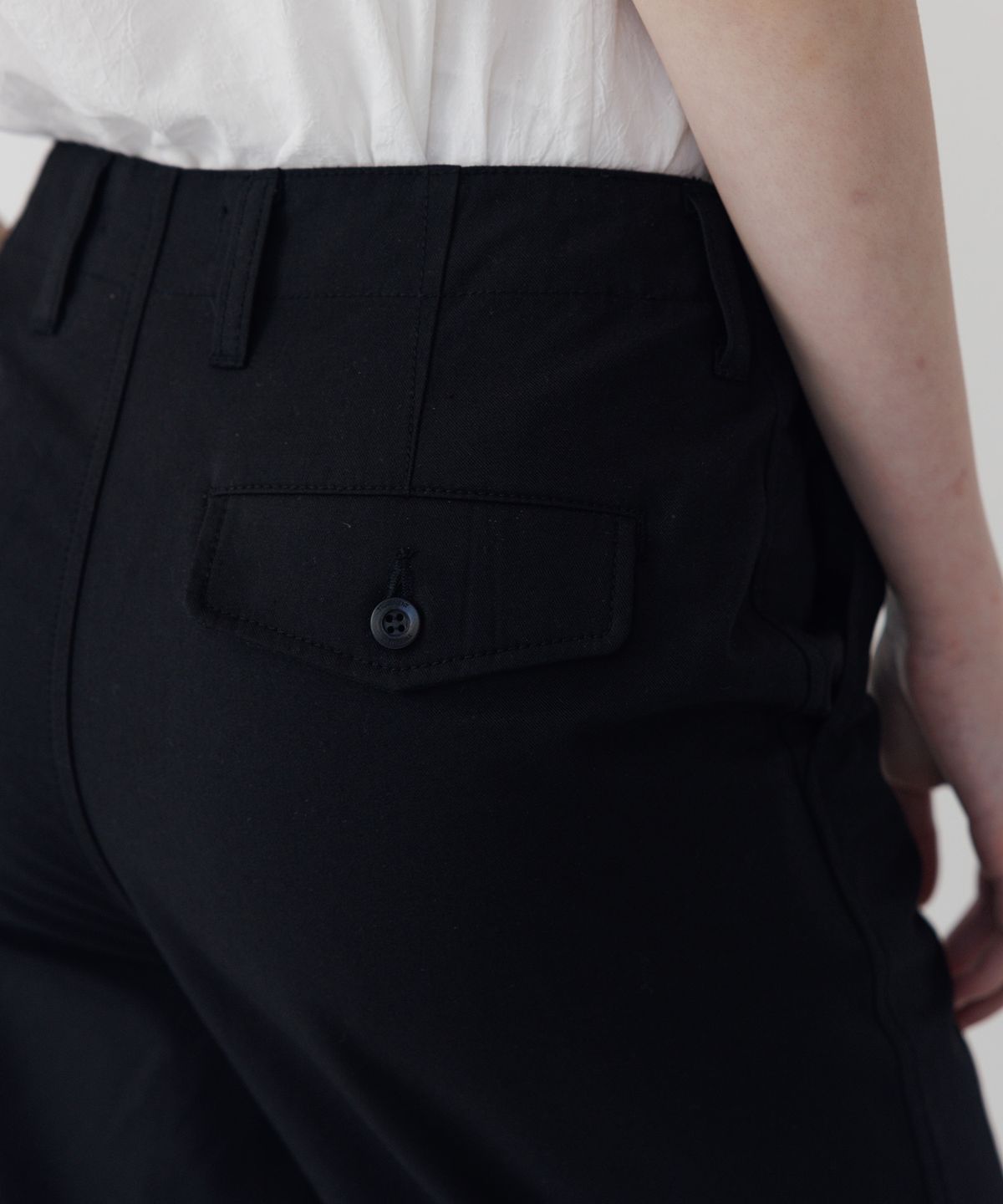 튜드먼트(TTUDEMENT) COIN POCKET PANTS BLACK