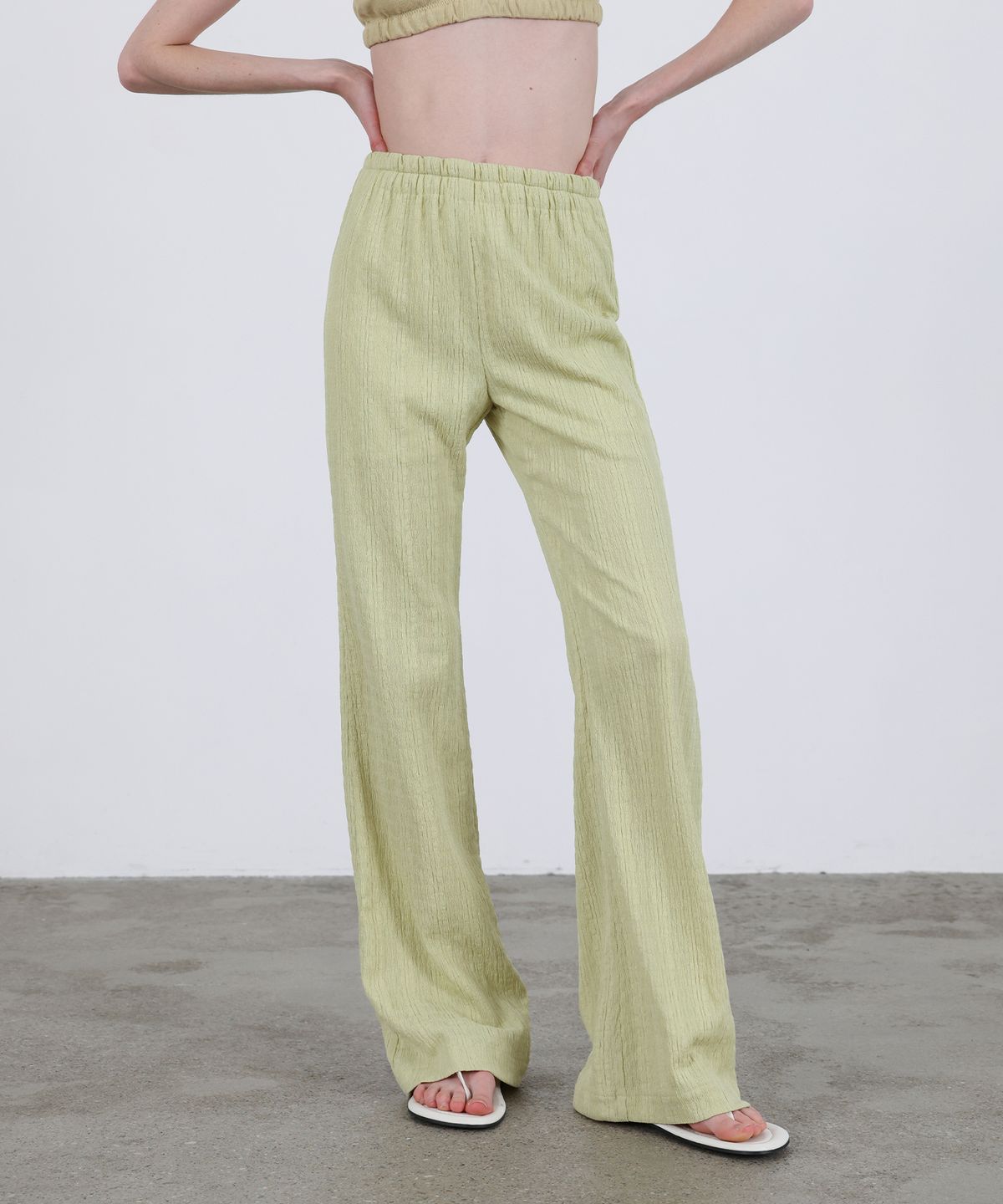 르바(LEVAR) Layered Slim Boots Cut Pants - Avocado
