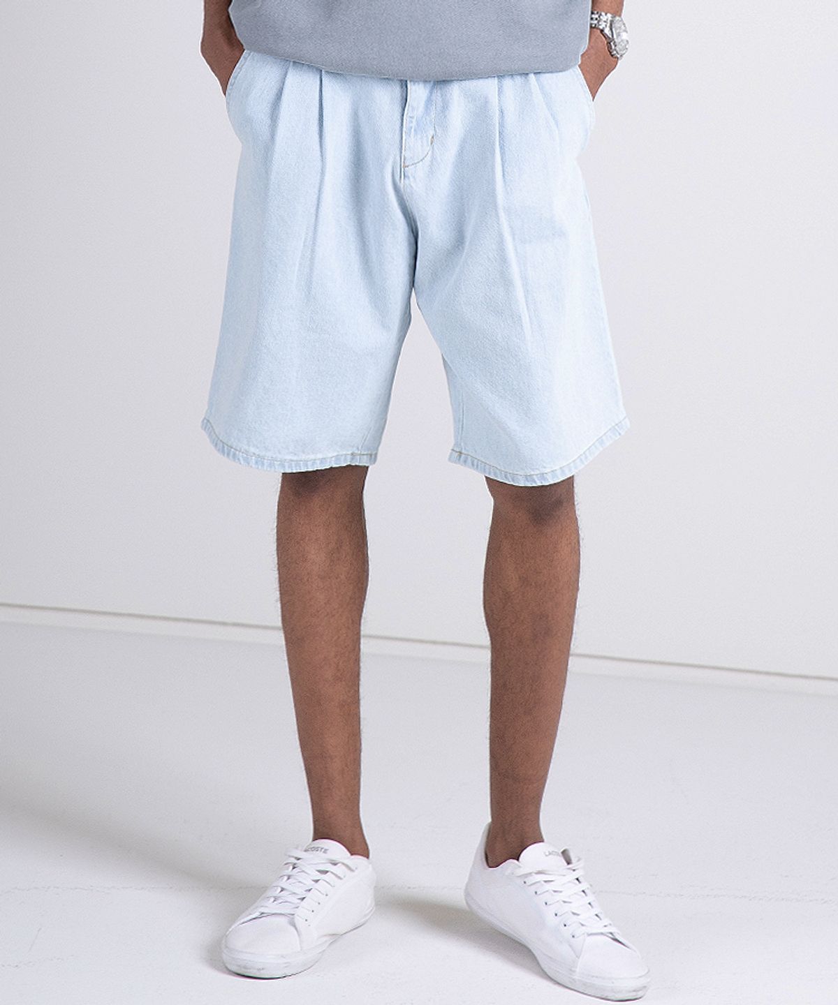 스트라이크(STRIKE) Washed Denim Wide Fit Shorts (3COLOR)