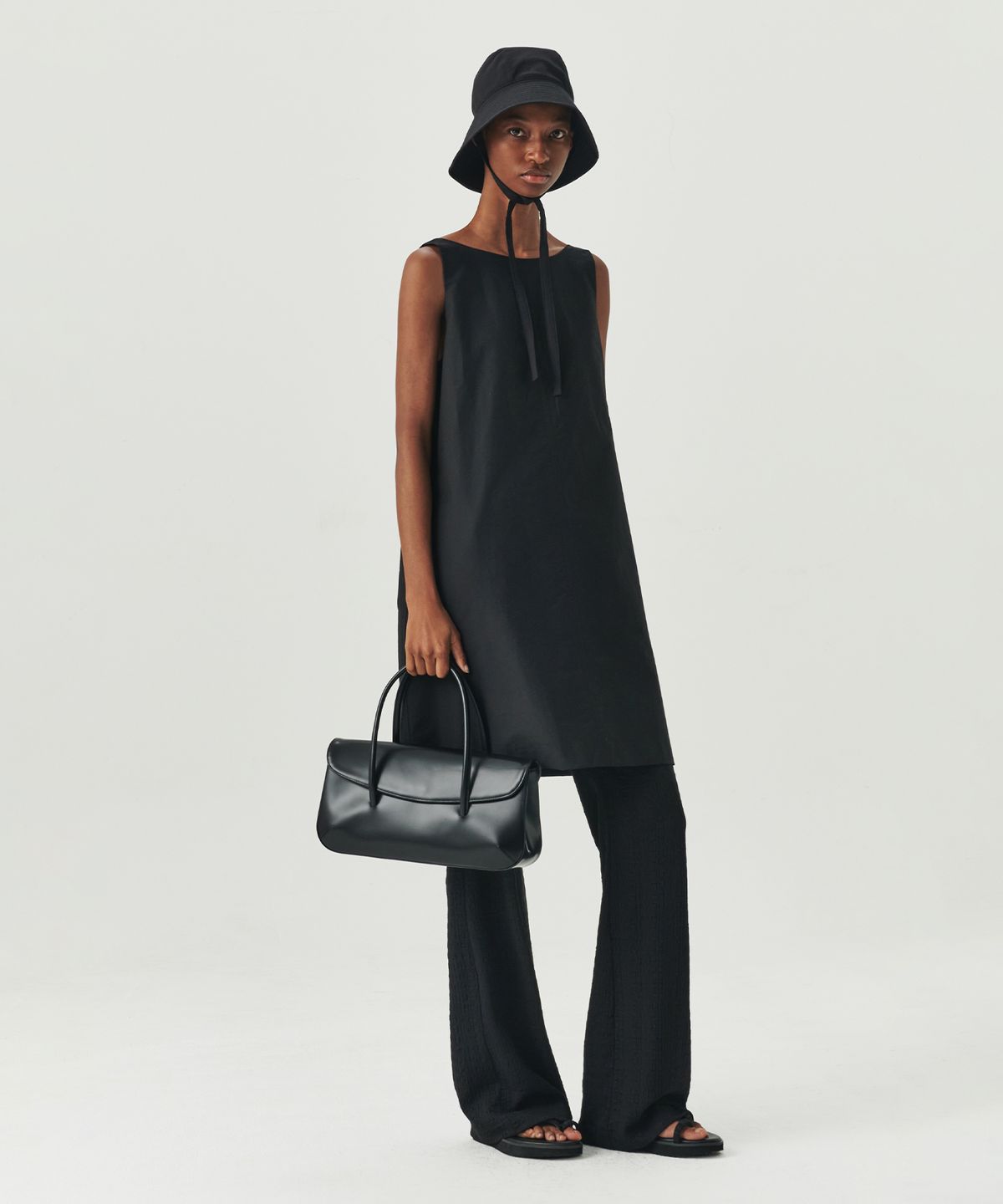 르바(LEVAR) Layered Slim Boots Cut Pants - Black