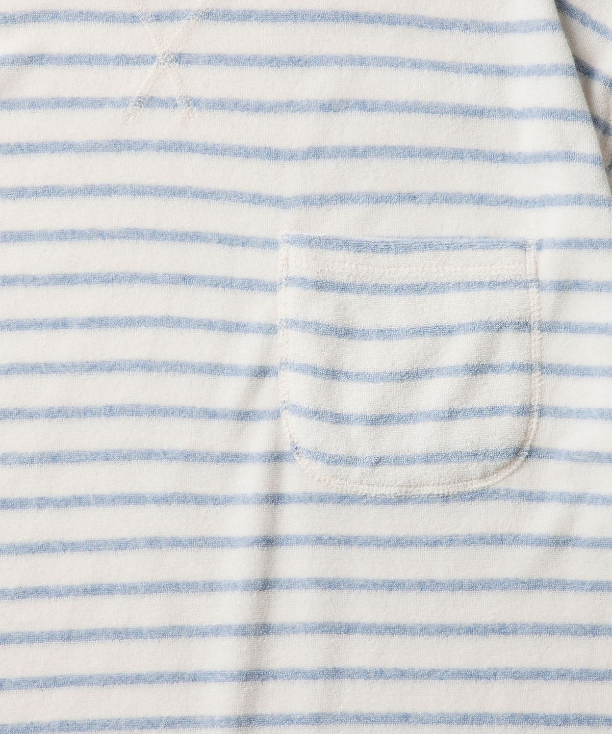 암피스트(AMFEAST) 스트라이프 테리 포켓 티셔츠 페일 블루