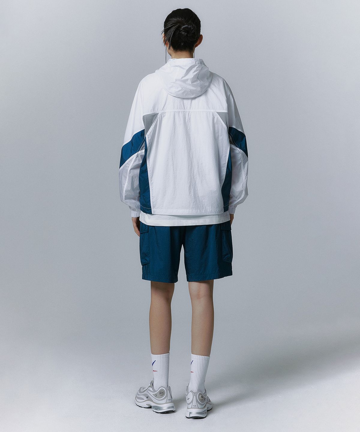 리복(REEBOK) 경량 카고 쇼츠 - 터키쉬 블루