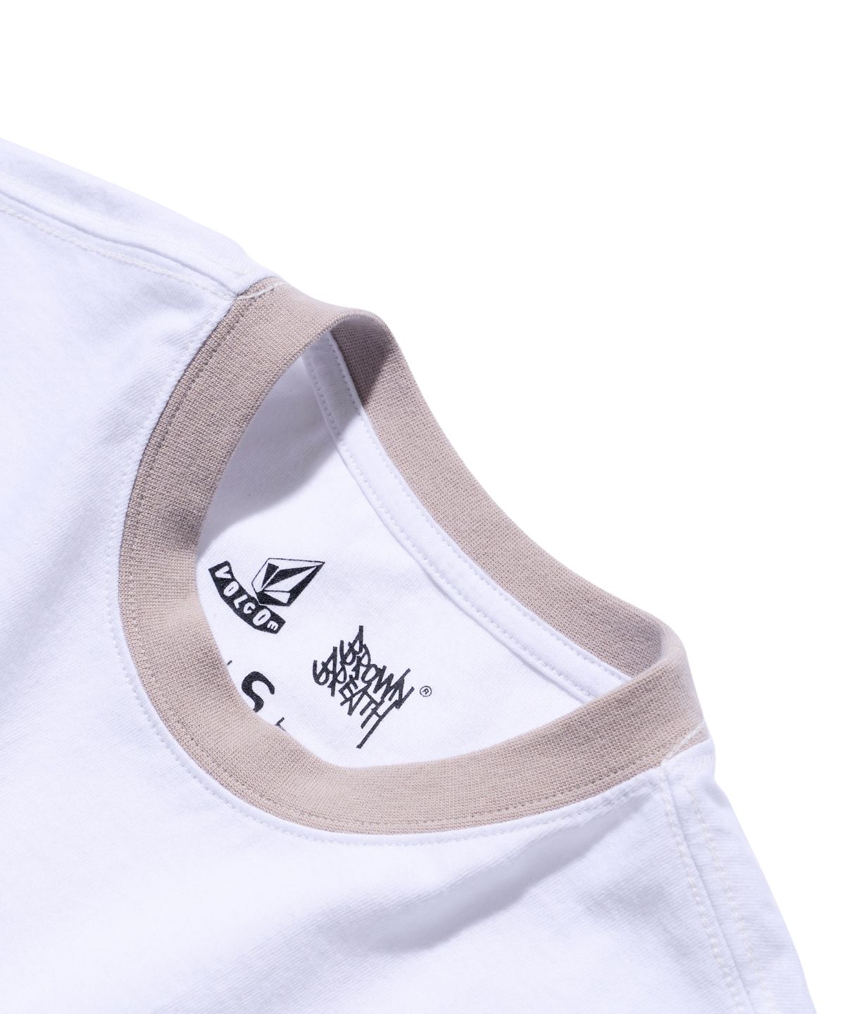 브라운브레스(BROWNBREATH) VXB CROP TEE - WHITE