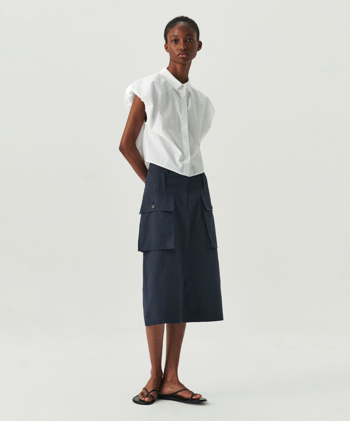 르바(LEVAR) French Cotton Chino Skirt - Navy