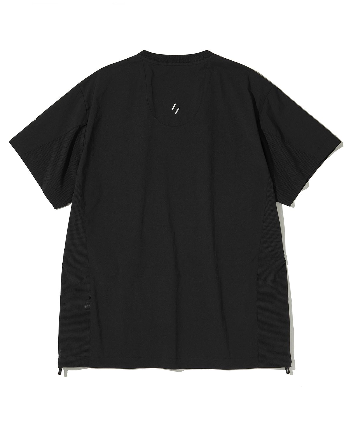 웰터 익스페리먼트(WELTER EXPERIMENT) BREATHABLE HALF SLEEVE PULLOVER_BLACK_WDT018
