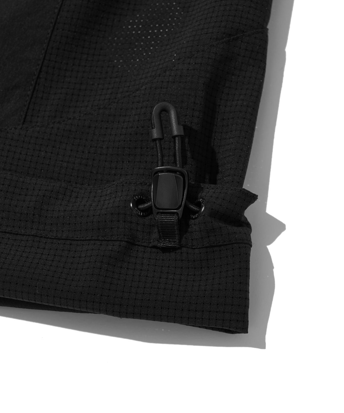 웰터 익스페리먼트(WELTER EXPERIMENT) BREATHABLE HALF SLEEVE PULLOVER_BLACK_WDT018