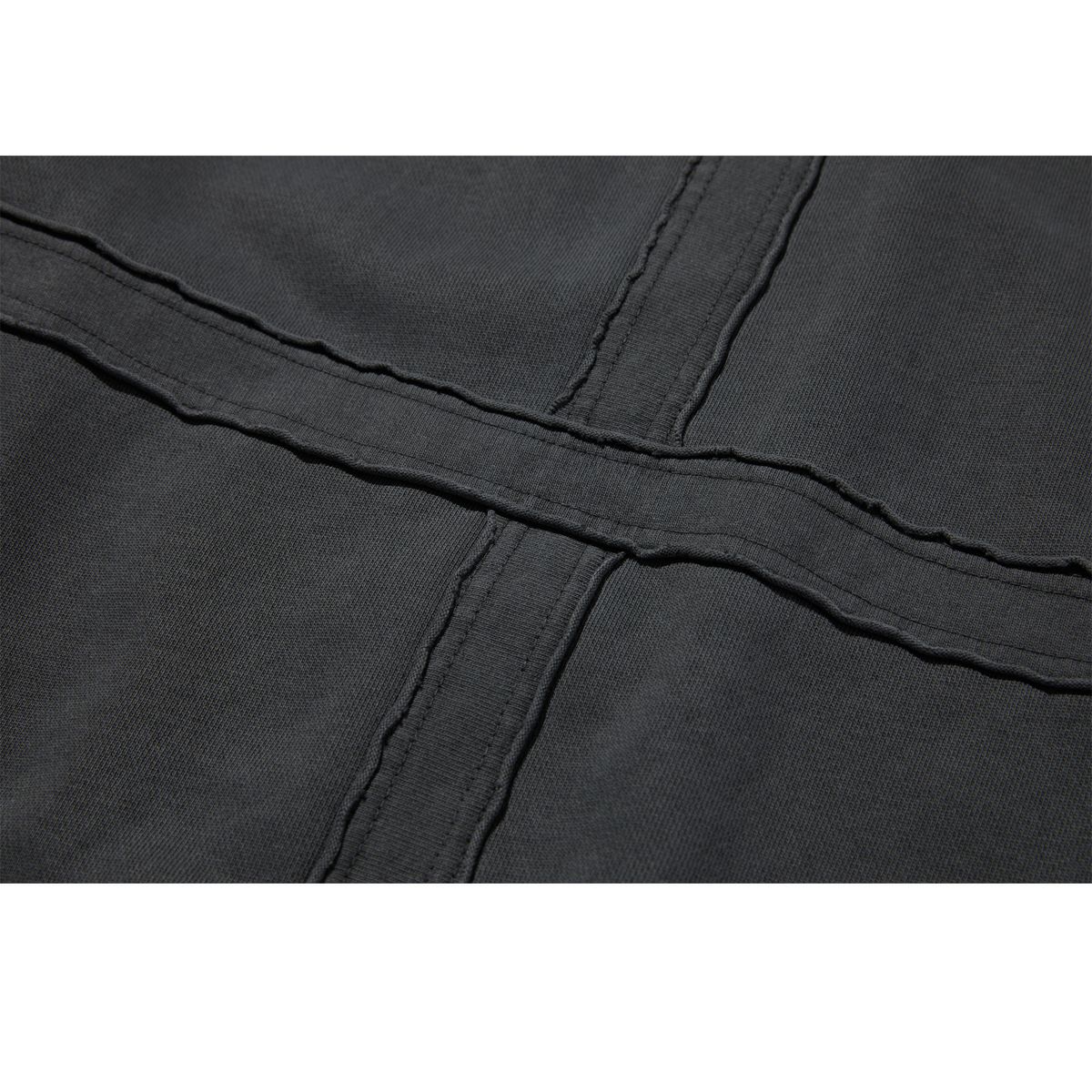 아트워크 뮤지엄(ARTWORK MUSEUM) CROSS SWEATSHIRTS