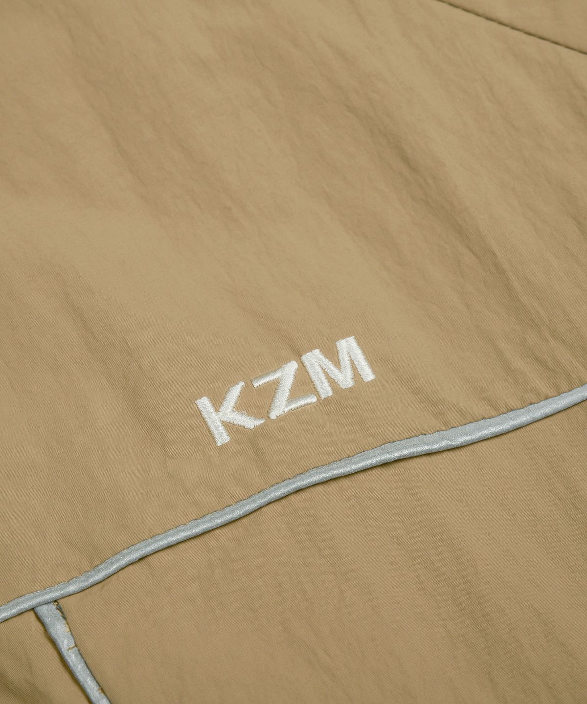 케이지엠(KZM) 고틀랜드 소프트쉘 바람막이