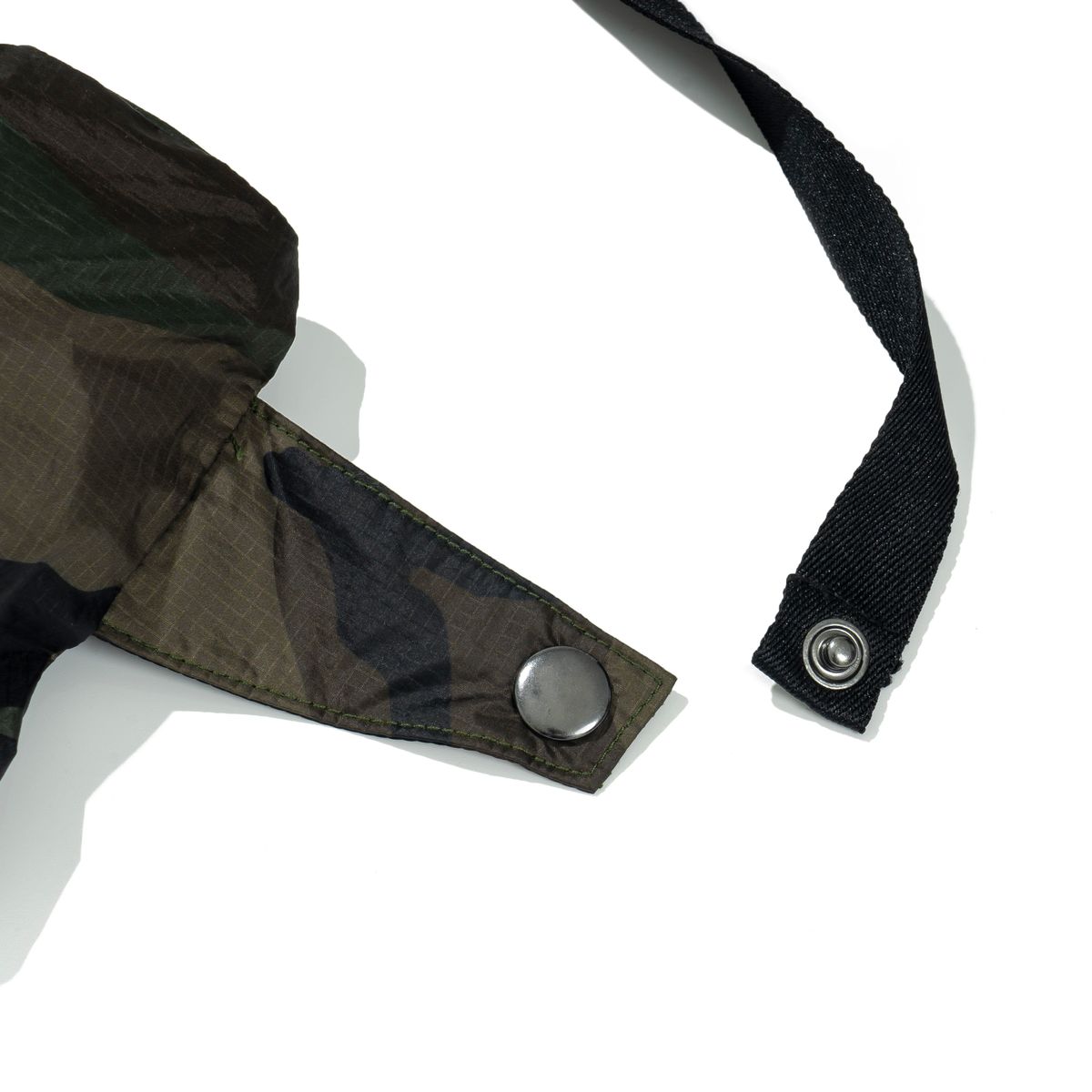 엑스트라오디너리(EXTRAORDINARY) CAMOUFLAGE ANORAK  WOODLAND CAMO