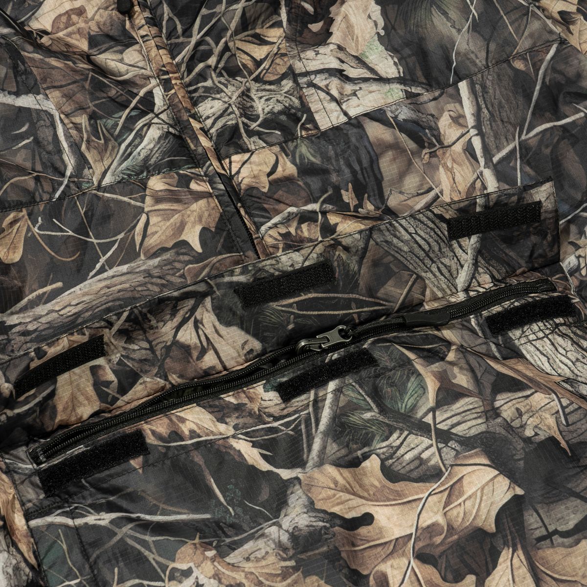 엑스트라오디너리(EXTRAORDINARY) CAMOUFLAGE ANORAK  REAL TREE CAMO
