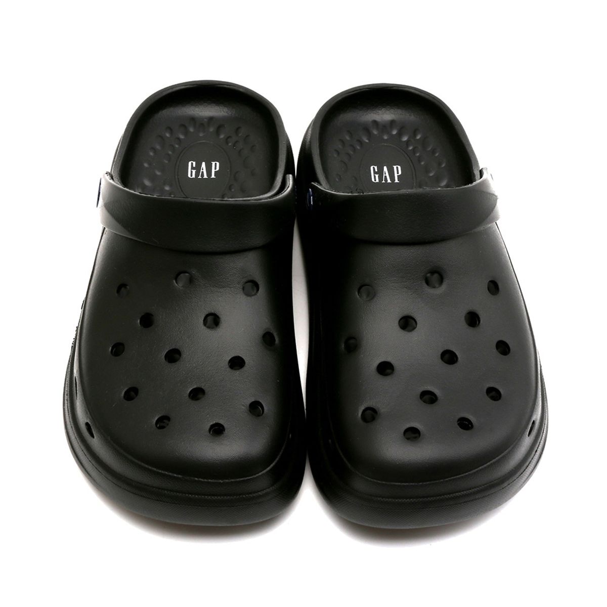 갭(GAP) 토퍼 클로그(블랙)
