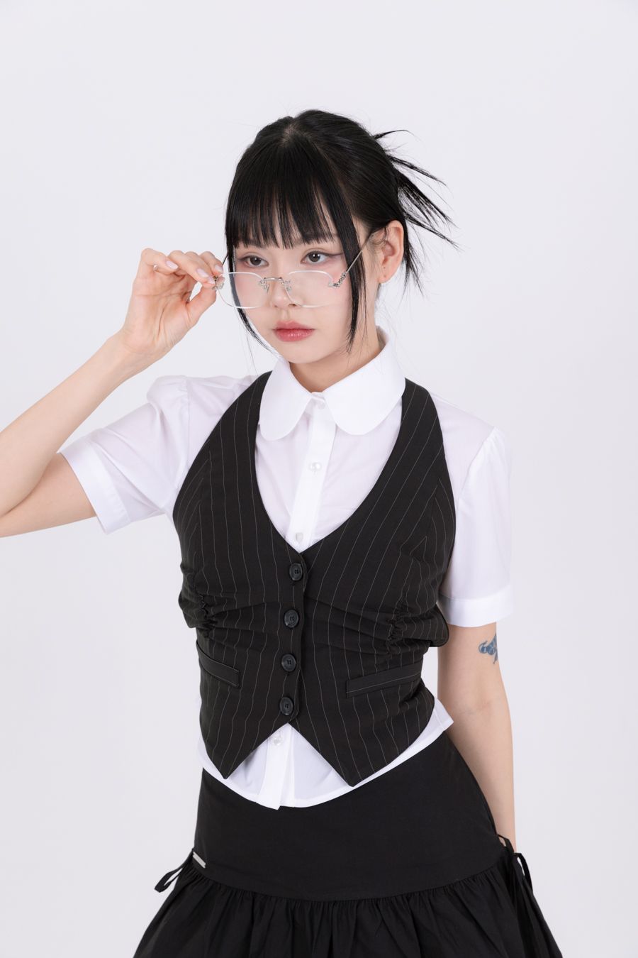 MUSINSA | NAAIEEN Lovely Chic Backless Tailored Vest