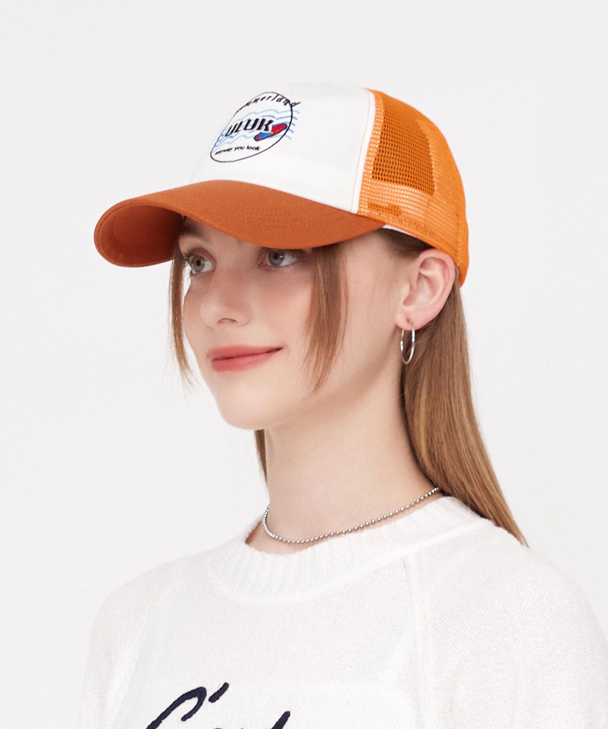 유룩(ULUK) 썸머랜드 자수 매쉬 볼캡_Orange