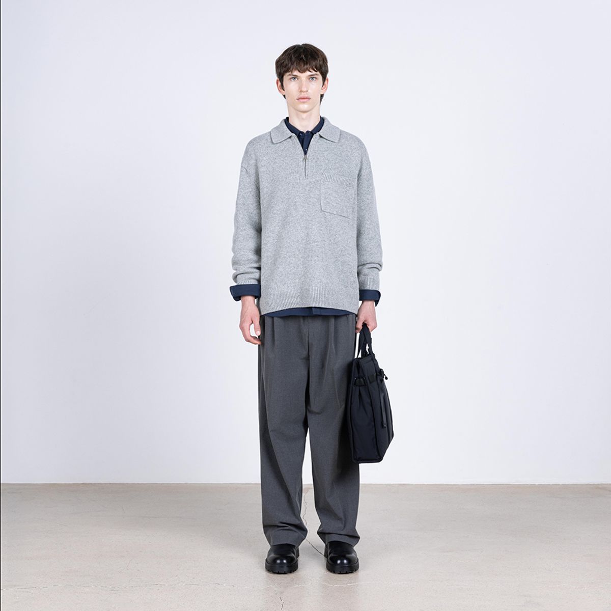 스위치(SWEETCH) TOTE BRIEF 001 WIDE L WITH BELT Black