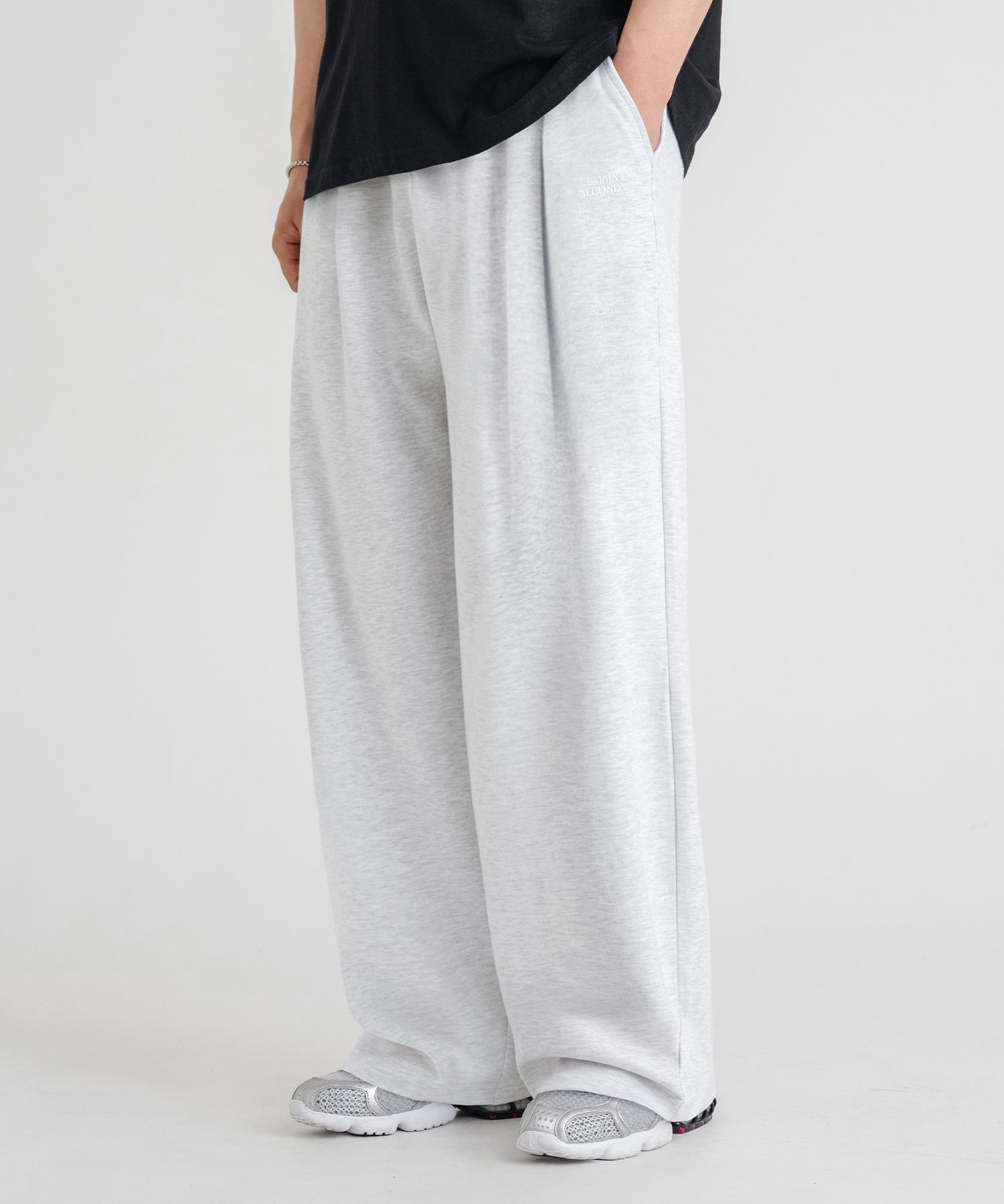 【AMBLER】 The sun pin tuck 2-way wide training sweatpants MUSINSA | LEMAIN SECOND [2PACK] ONE-TUCK WIDE SWEAT PANTS