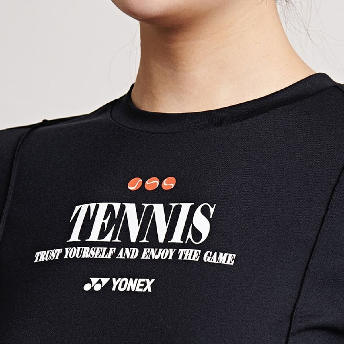 요넥스(YONEX) 245TS015F 블랙 여성용 핀턱 주름 포인트 크롭 반팔 티셔츠