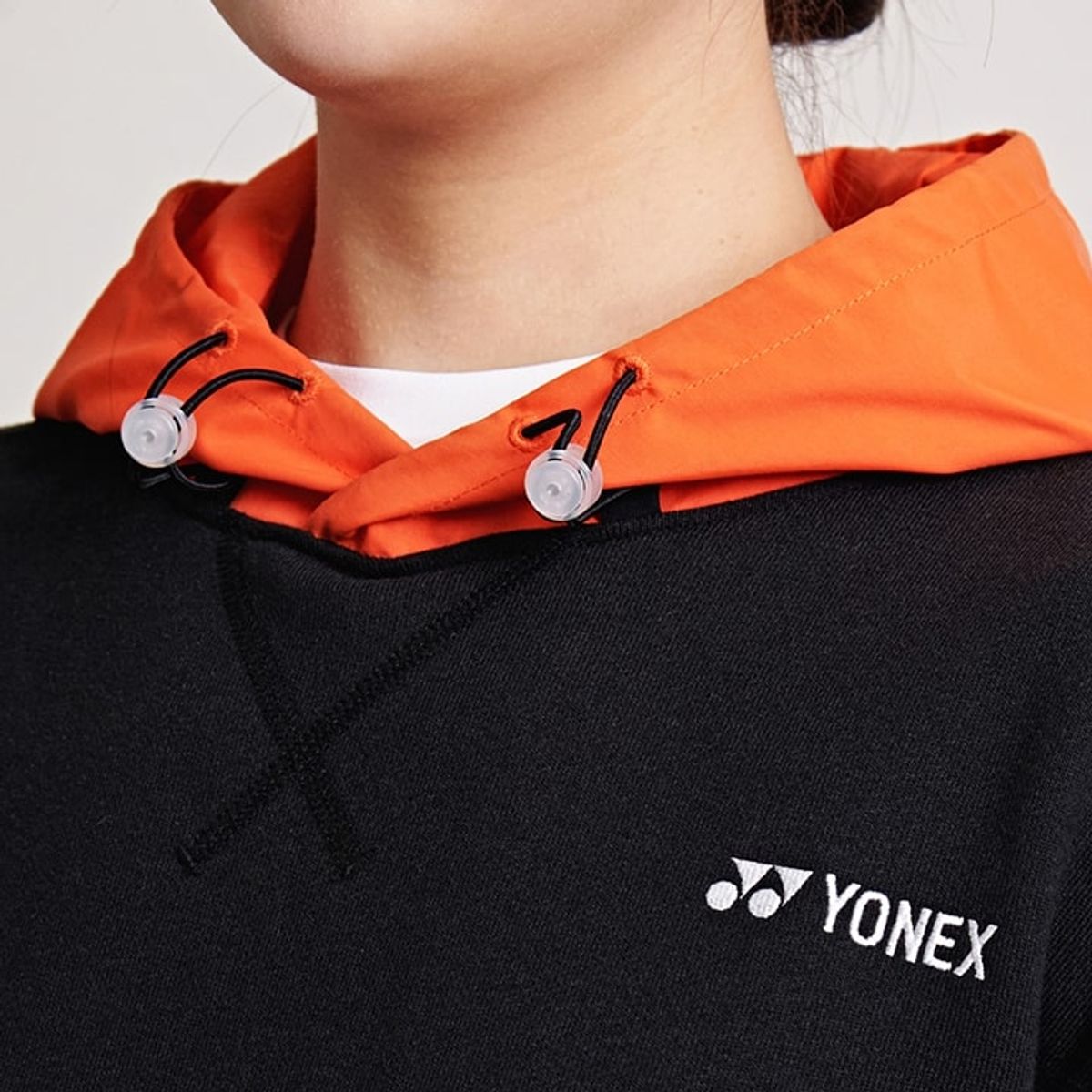 요넥스(YONEX) 245TL007F 미드나이트 블랙 여성용 크롭 후드 티셔츠