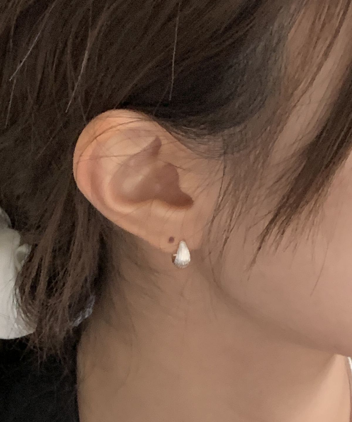 바라두(BARADU) [BARADU 925] Ridge line hoop earrings