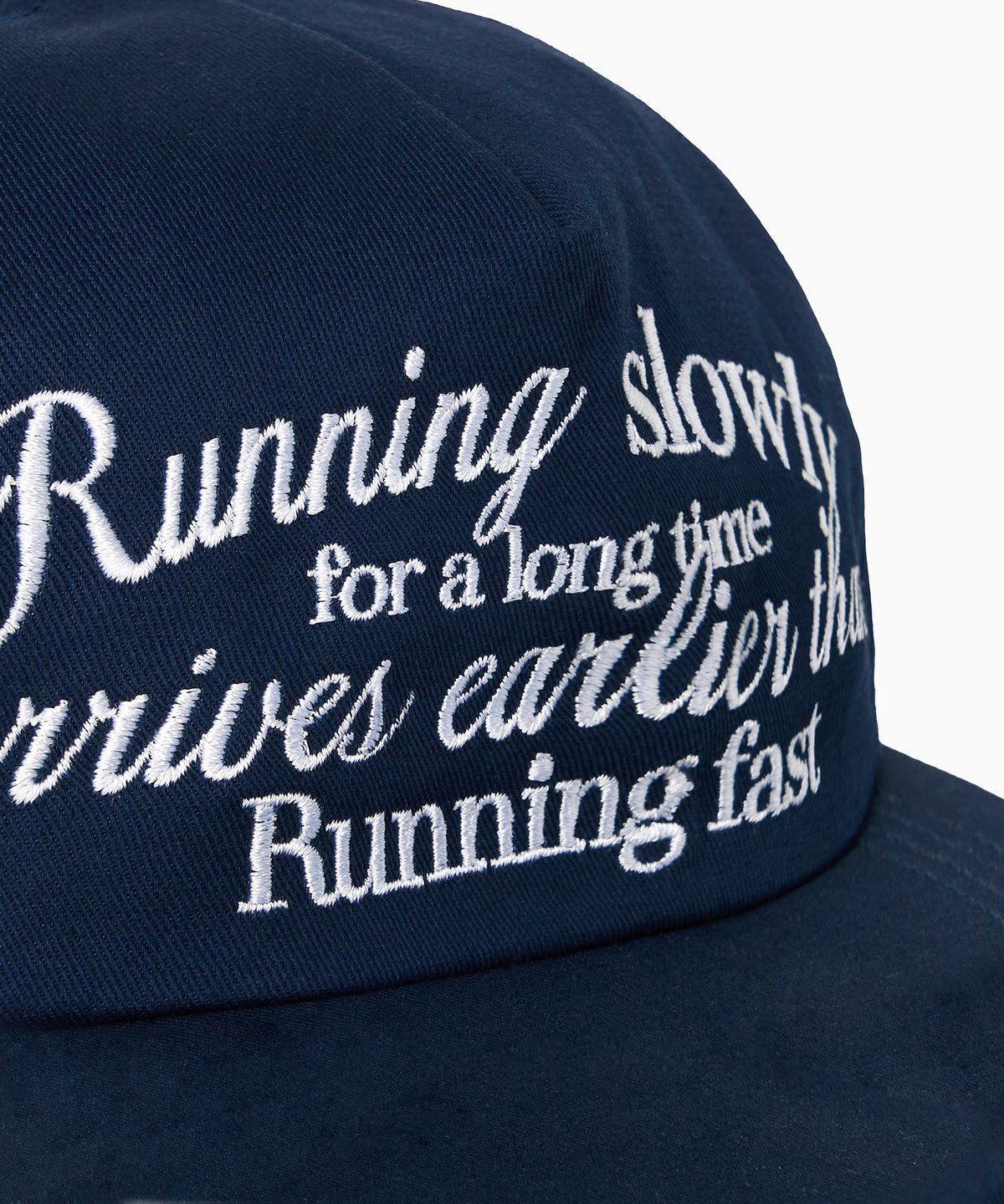 미나수(MENASOO) RUNNING SLOWLY COTTON CAP_NAVY