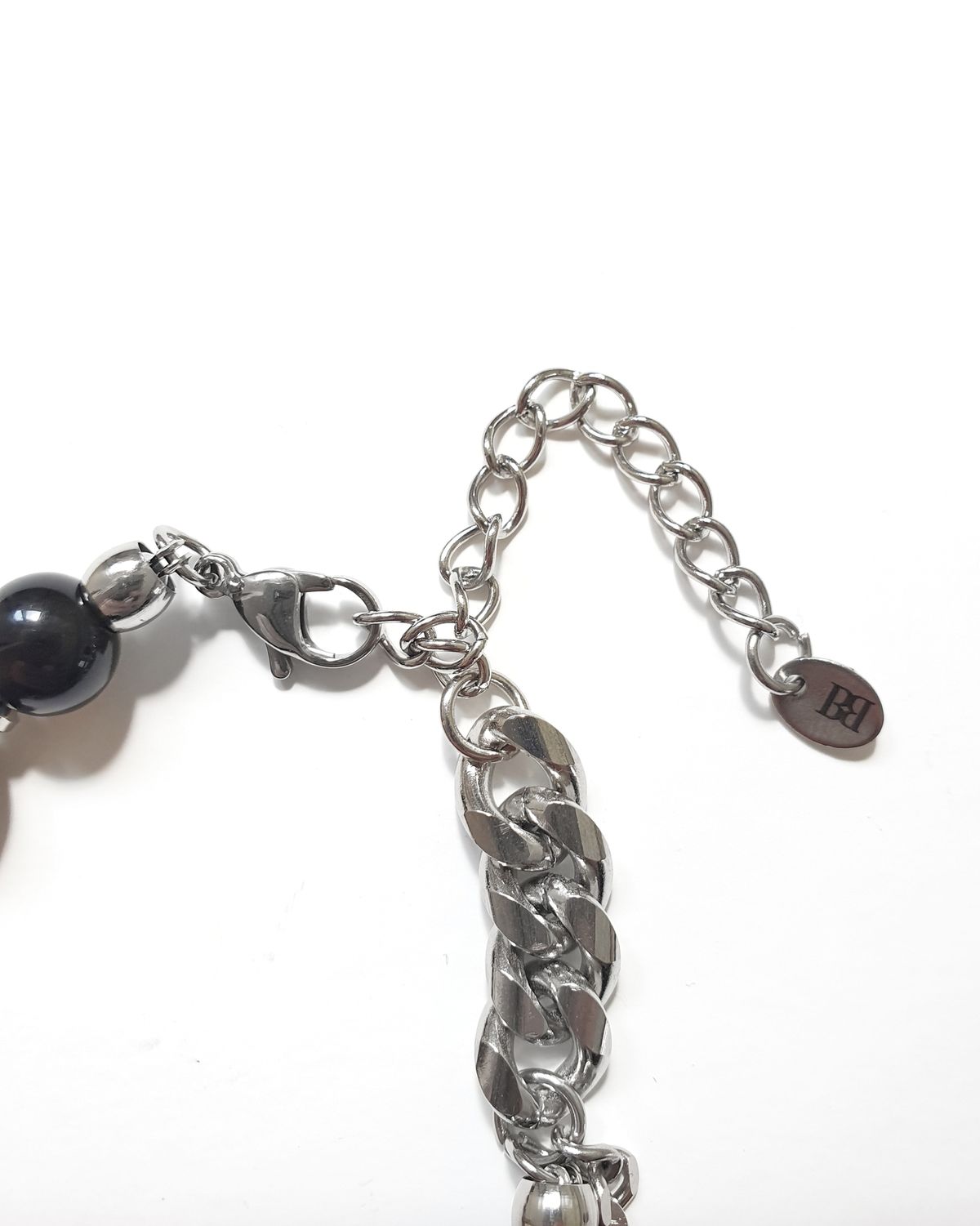바이브(BYBE) Layered black beads bracelet
