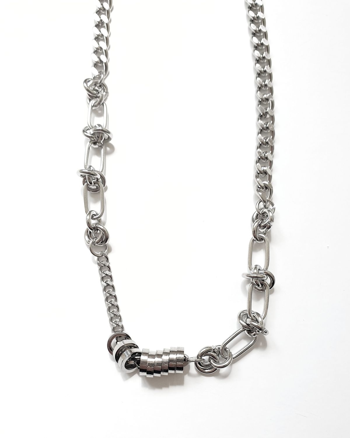 바이브(BYBE) layered mix chain necklace