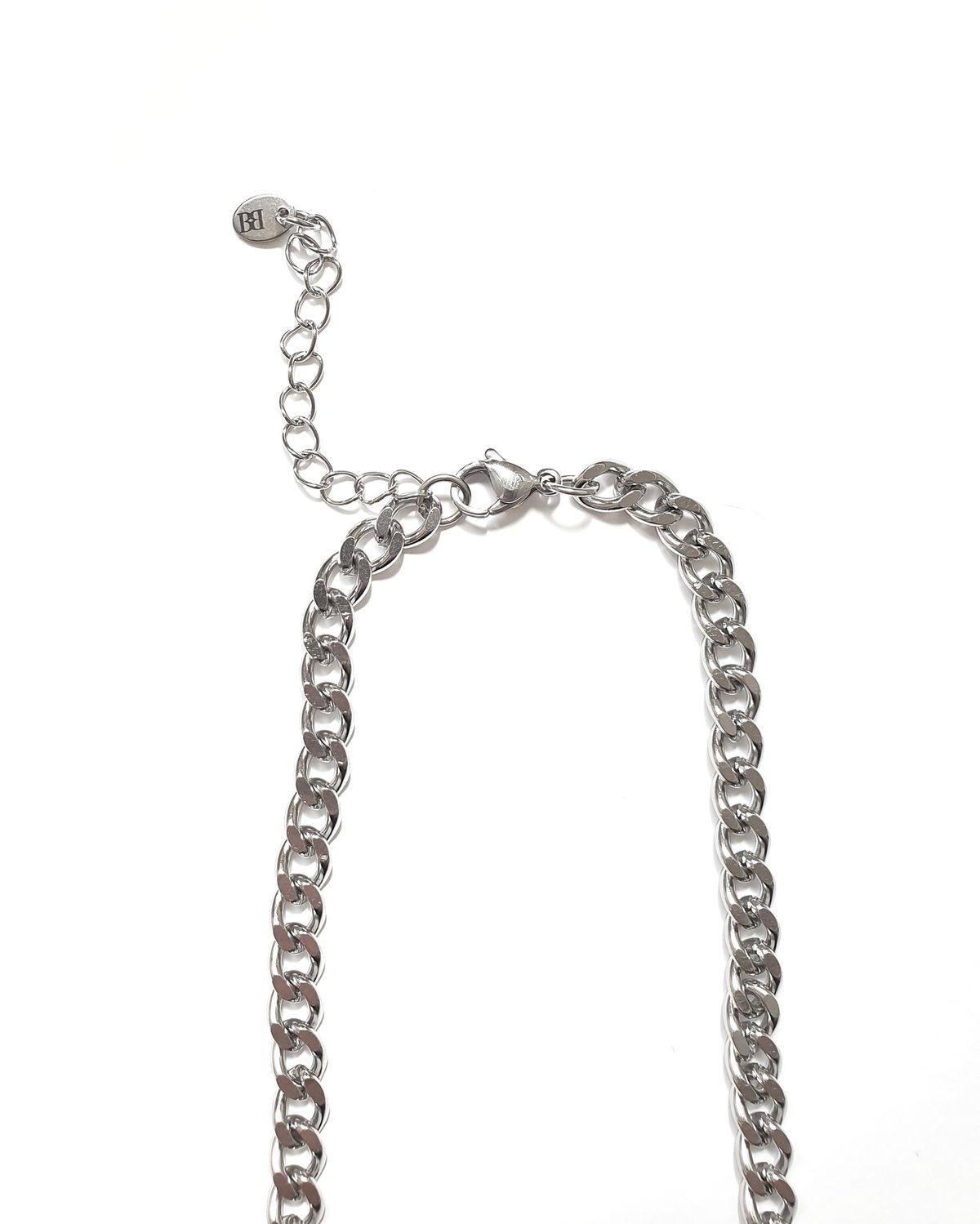 바이브(BYBE) layered mix chain necklace