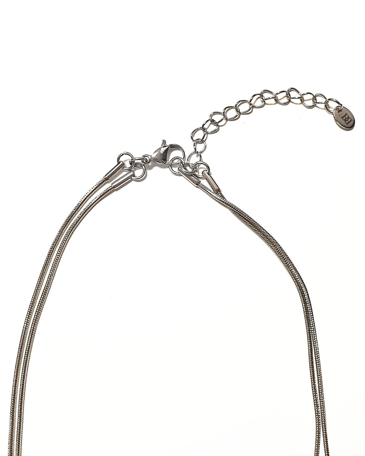 바이브(BYBE) Cross pendant necklace