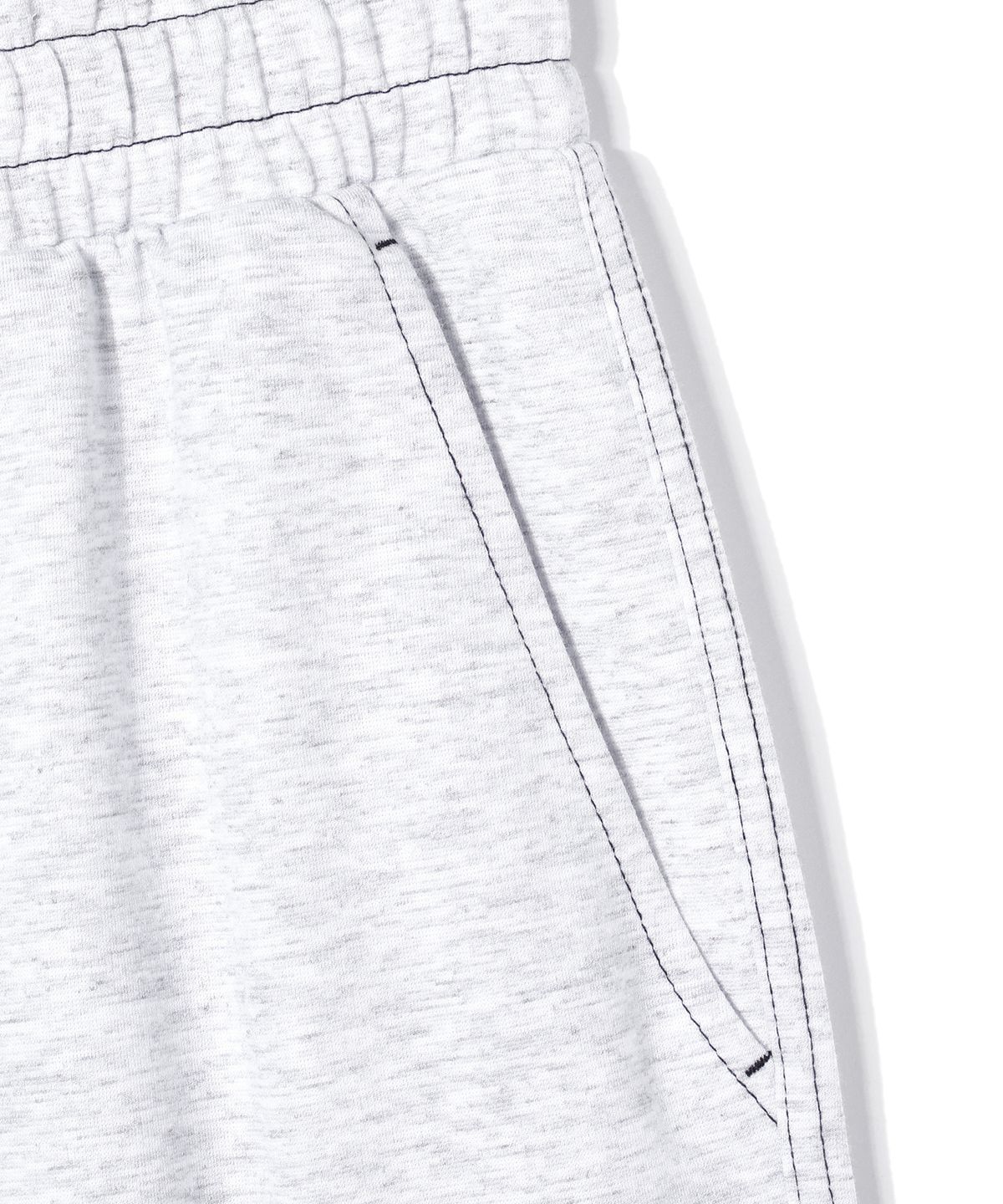 디스트나인(DISTN9NE) 레트로에디션 버뮤다 스웨트 쇼츠 LIGHT GREY (LO2PU403-071)
