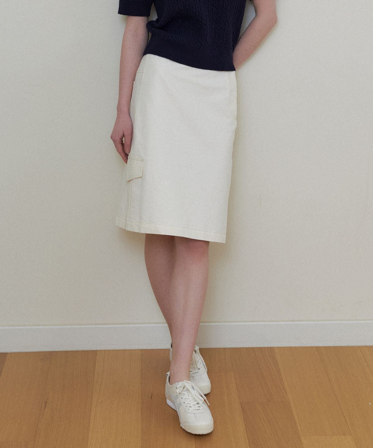 더페니(THE PENNY) STITCH MIDI SKIRT - Ivory