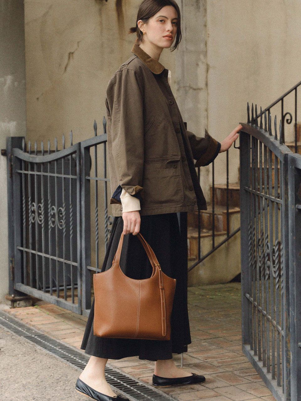 トートバッグ demeriel 90 Veneta Bag Small Tan Brown VENETA MUSINSA | DEMERIEL 90 Veneta Bag Medium Tan Brown