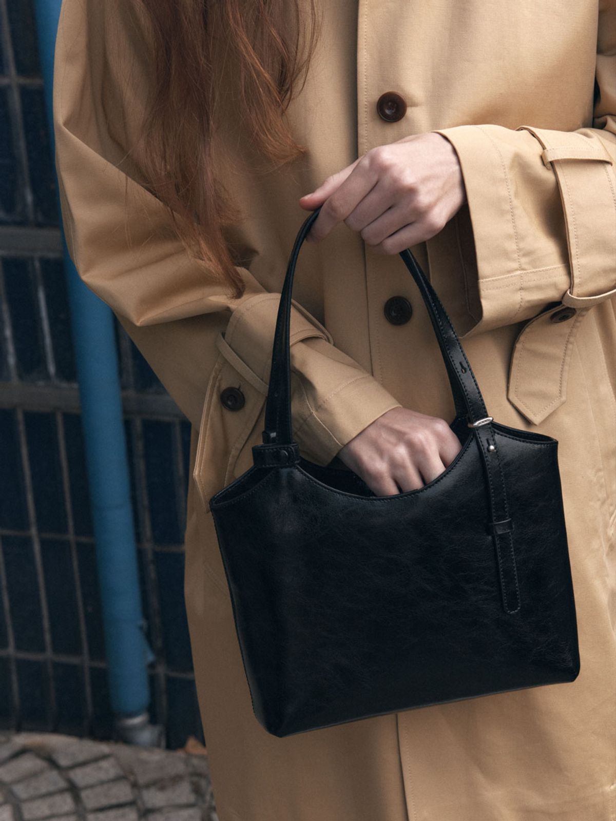 드메리엘(DEMERIEL) 90 Veneta bag Small Black